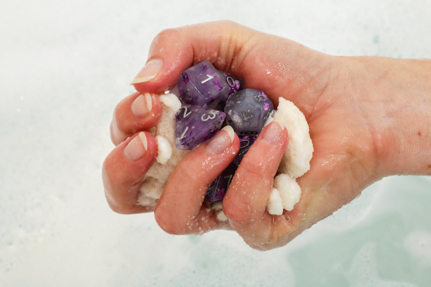 Snowberry Bath Bomb